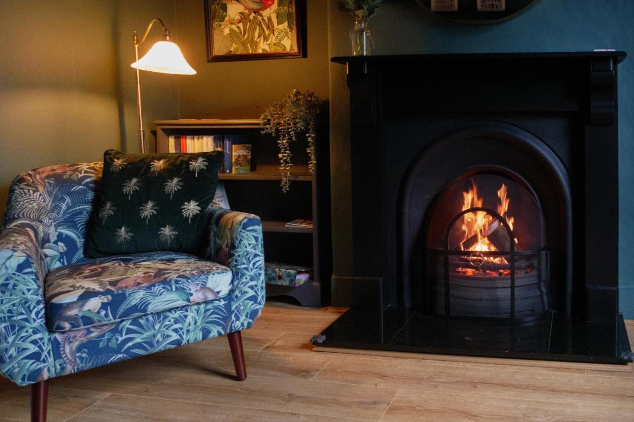 Stylish Romantic Country Escape Near Chester Christleton المظهر الخارجي الصورة
